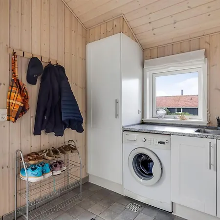 Dom wakacyjny Effie - 500m From The Sea By Interhome *