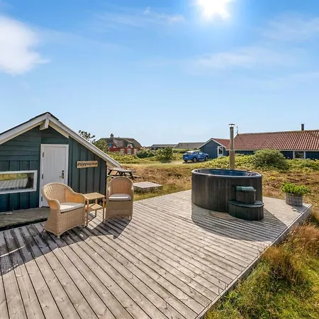 Semesterbostad Effie - 500m From The Sea By Interhome Bjerregård